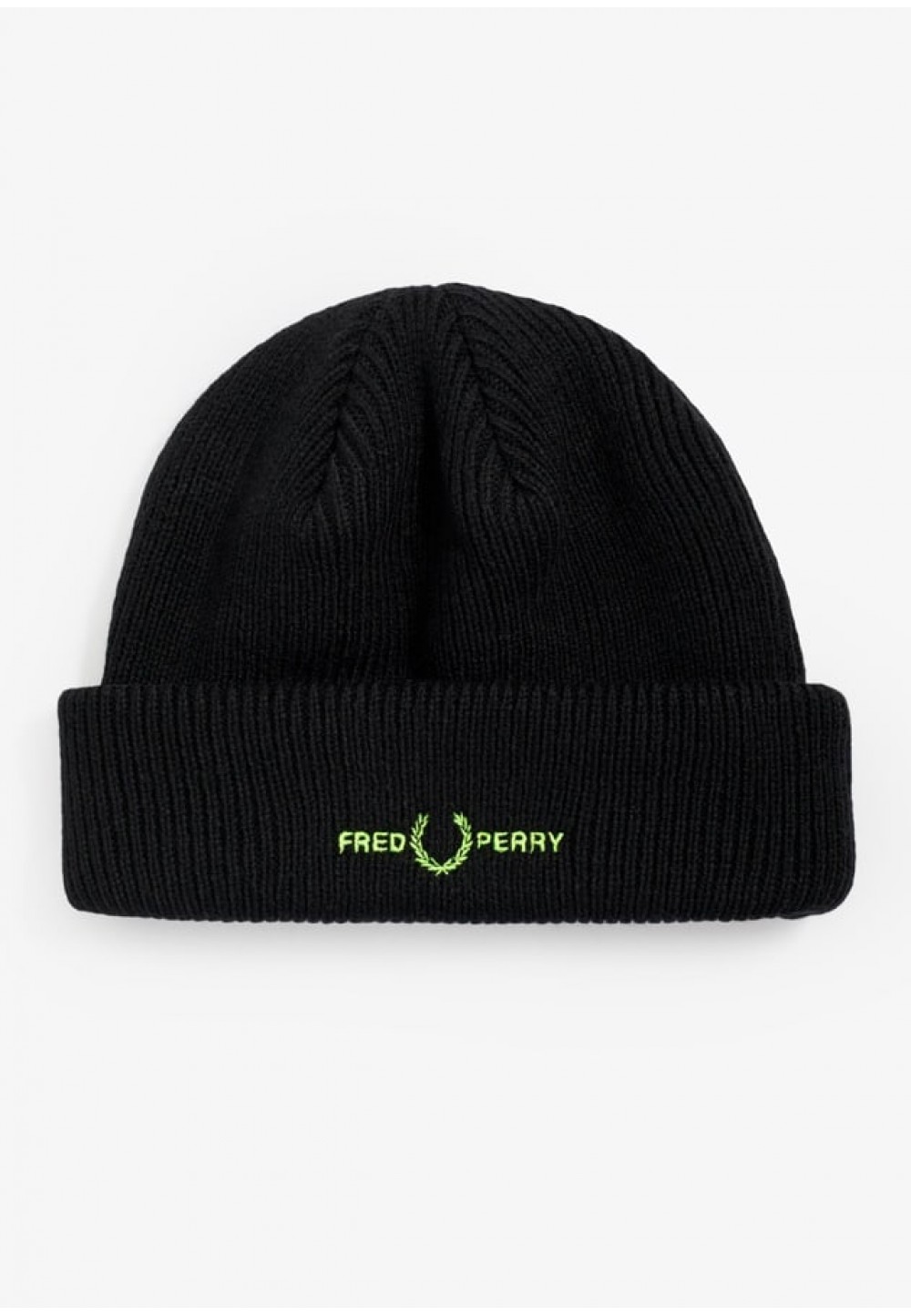 Стильная черная шапка с логотипом 