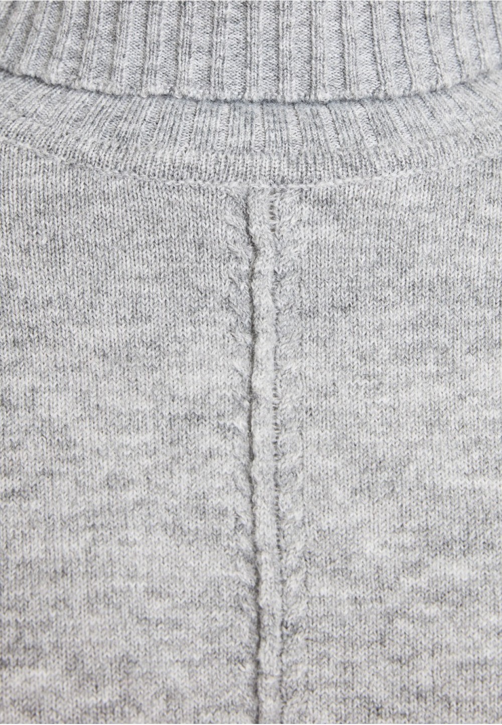 Женский серый свитер с длинным рукавом