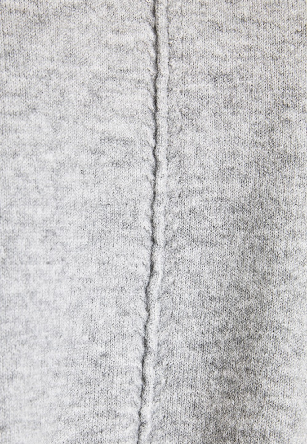Женский серый свитер с длинным рукавом