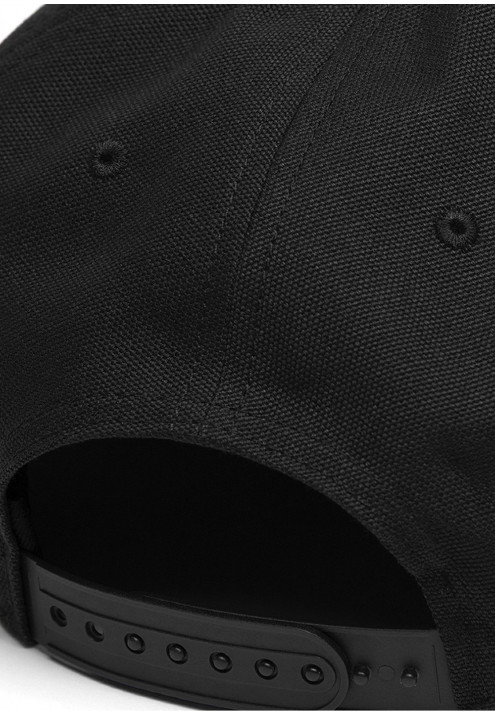 Чорна бейсболка з логотипом
