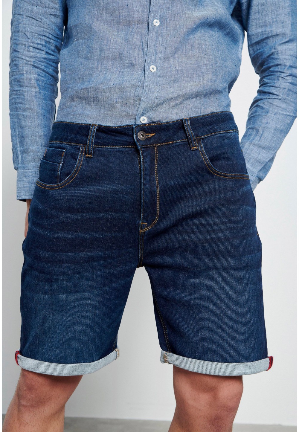 Синие джинсовые шорты Essential