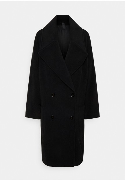 Классическое черное пальто oversize