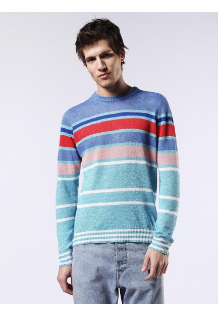 Пуловер в блакитному кольорі в смужку