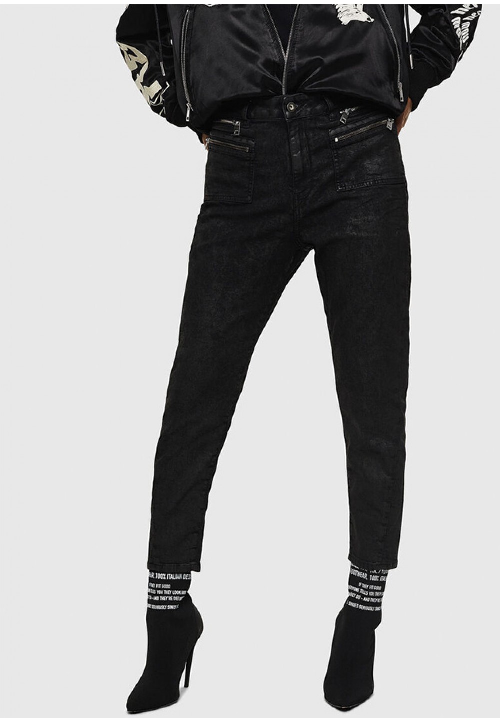 Чорні жіночі джинси